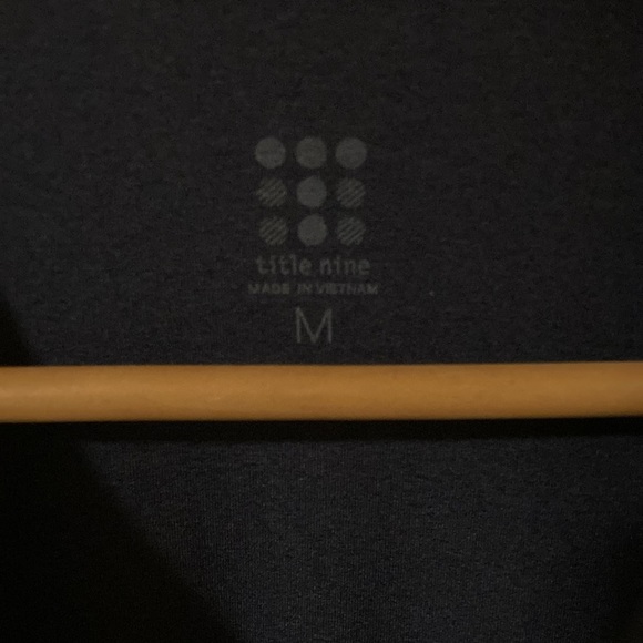 Title Nine swim / sun shirt - Picture 3 of 6